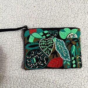 Embroidered Leaf Pattern Clutch - Multicolor